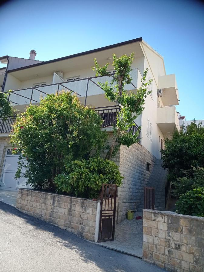 Apartments And Rooms Zvjezdana Hvar Town Exterior photo